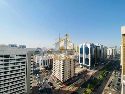 فلیٹ 5 غرف نوم للايجار في شارع حمدان، أبوظبي - IMG-20250904-WA0047. jpg
