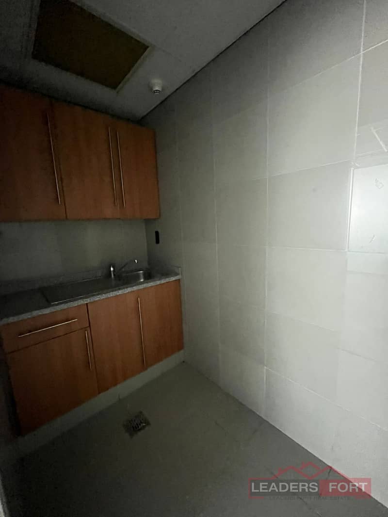7 24e61734-5663-40d3-b930-d1ce796ef92e. jpg