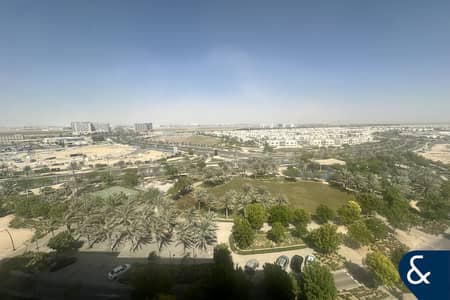 迪拜南部街区， 迪拜 1 卧室单位待售 - 位于迪拜南部街区，艾玛尔南区，高尔夫景观高层豪华住宅，Golf Views Block A 1 卧室的公寓 1350000 AED - 12888715