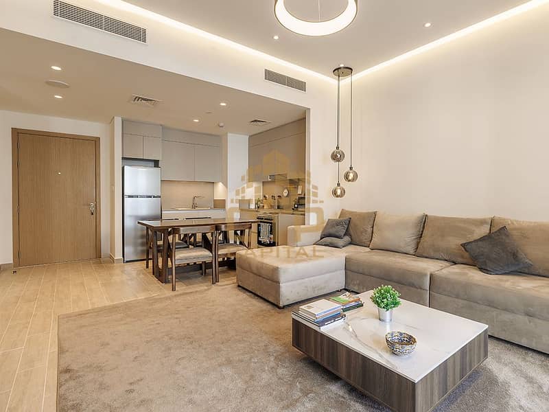 6 livingroom. jpg