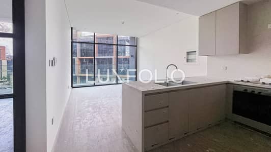 1 Bedroom Apartment for Rent in Business Bay, Dubai - Unfurnished | Large Layout | Waterfront Simplex