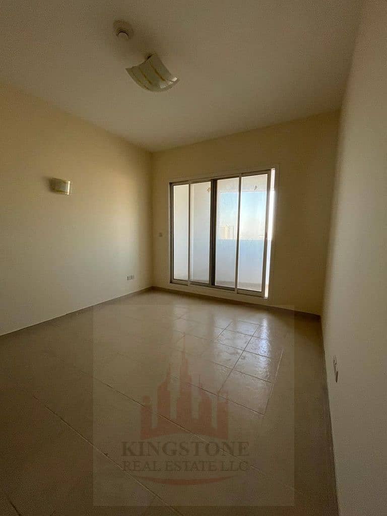 5 master bedroom. jpg