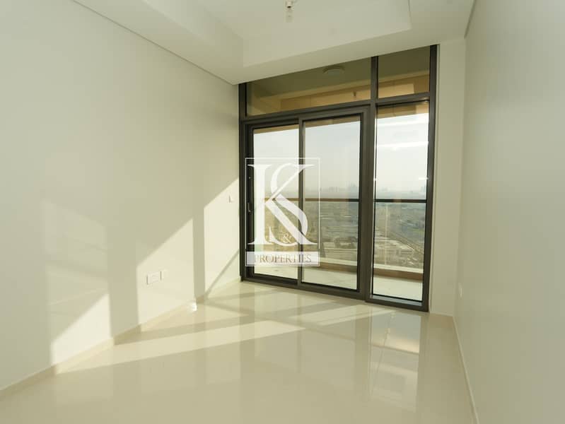 6 DSC00508-min Cropped. jpg