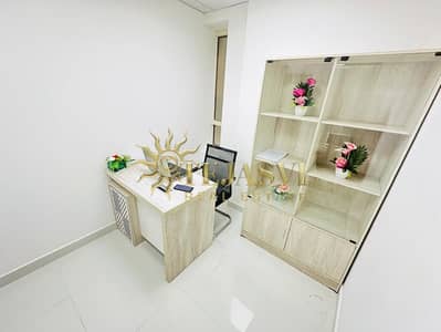 مکتب  للايجار في ديرة، دبي - 842dede9-df0b-40a6-9cc9-b9b7af1f984a. jpg