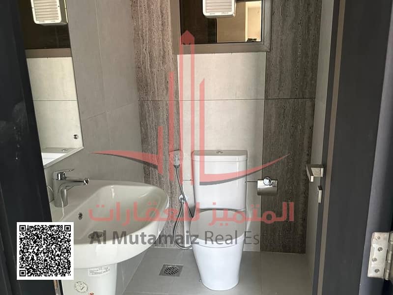 3 WhatsApp Image 2025-09-04 at 2.58. 19 PM. jpeg