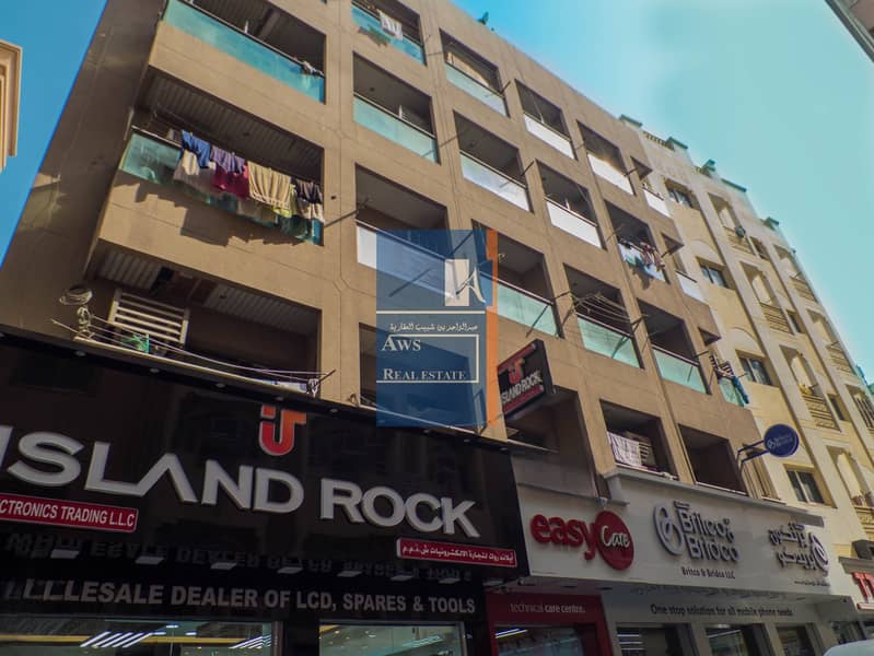 Studio for Bachelors, Surrounded by Daily Needs - Image 8