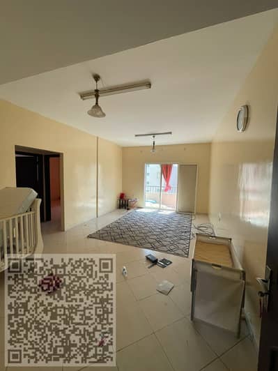 For annual rent, a room, a hall and a balcony on King Faisal Street