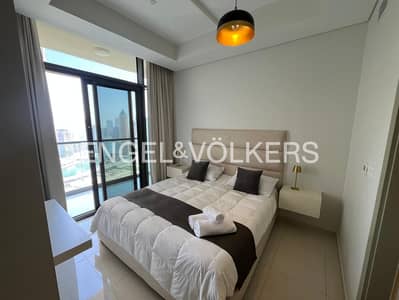 2 Bedroom Flat for Sale in Business Bay, Dubai - Vacant | Furnished | Godolphin Canal Skyline
