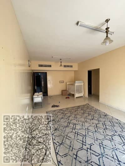 1BHK for rent in Al Nuaimiya 2, King Faisal St  Prime location near all services. AED 25,000 yearly, 4 cheques, deposit by cheque. Ready to move in