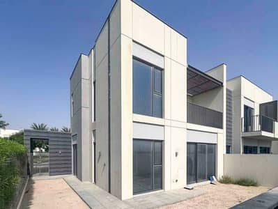 4 Bedroom Villa for Rent in Arabian Ranches 3, Dubai - Singel Row | Pool Access | Ready to Move-in