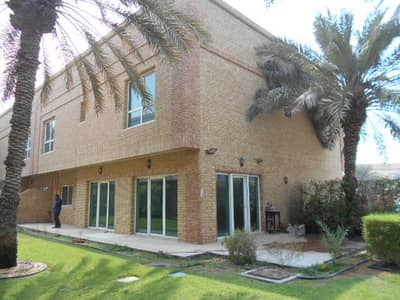 فیلا 4 غرف نوم للايجار في الصفا، دبي - DSCN0923 (3). JPG