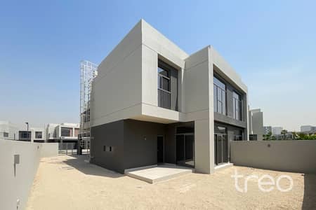 4 Bedroom Villa for Rent in Dubai South, Dubai - Brand New | Spacious Layout | Immaculate