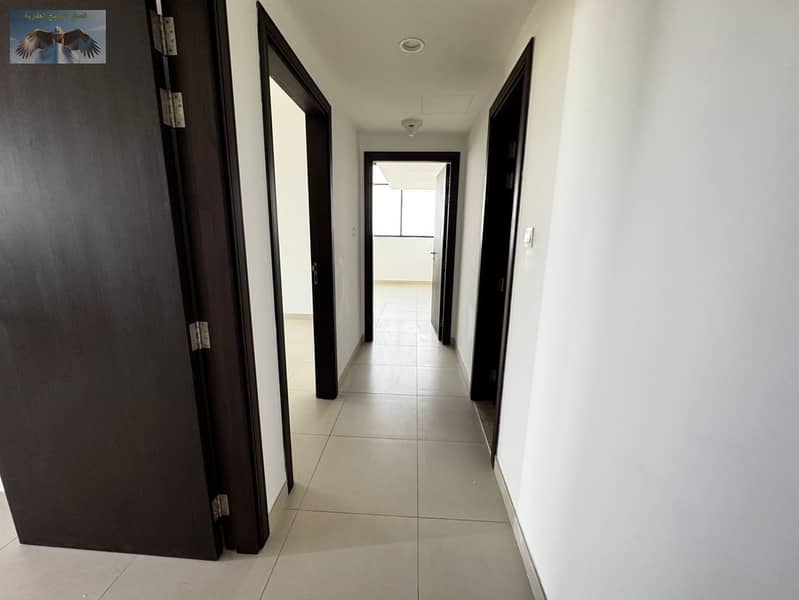 12 f1edabed-9385-489d-9994-ccc9351c87bd. jpg