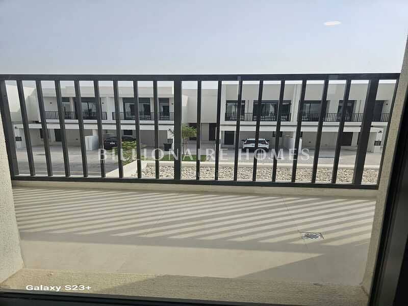 5 WhatsApp Image 2025-09-19 at 2.07. 22 PM (1). jpeg