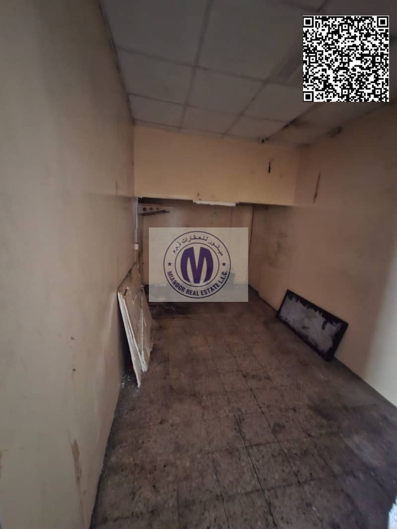 5 5 store. jpg
