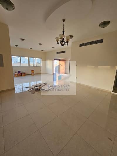 4 Bedroom Villa for Rent in Al Falaj, Sharjah - 1758809836467. jpg