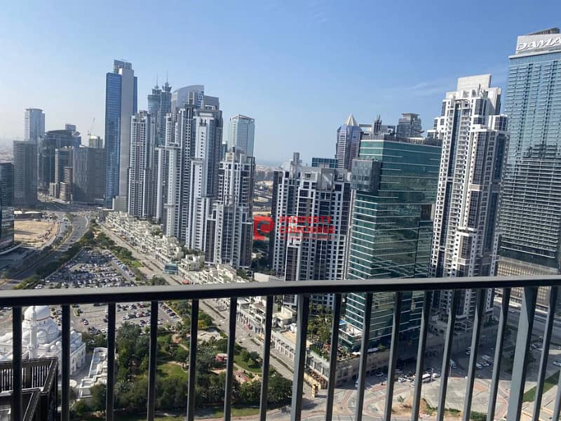Burj Khalifa View |Fully Furnished | Vacant on Oct