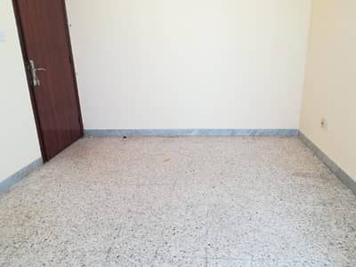 Sharing allowed three 3 bedrooms with balcony and two full bathroom. nn Sharing allowed three 3 bedrooms with balcony and two full bathroom. nn