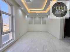 فیلا في حوشي 5 غرف 170000 درهم - 12894808