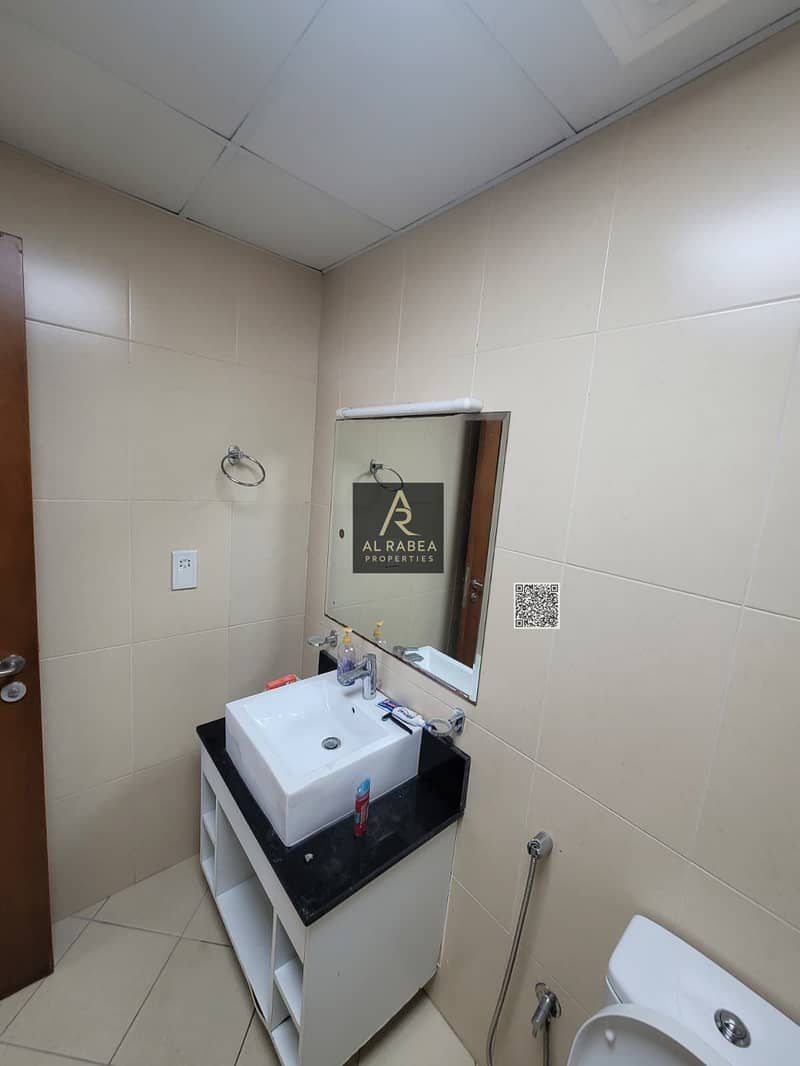 11 913d7e63-acd7-40a9-ba05-2655f4a36651. jpg