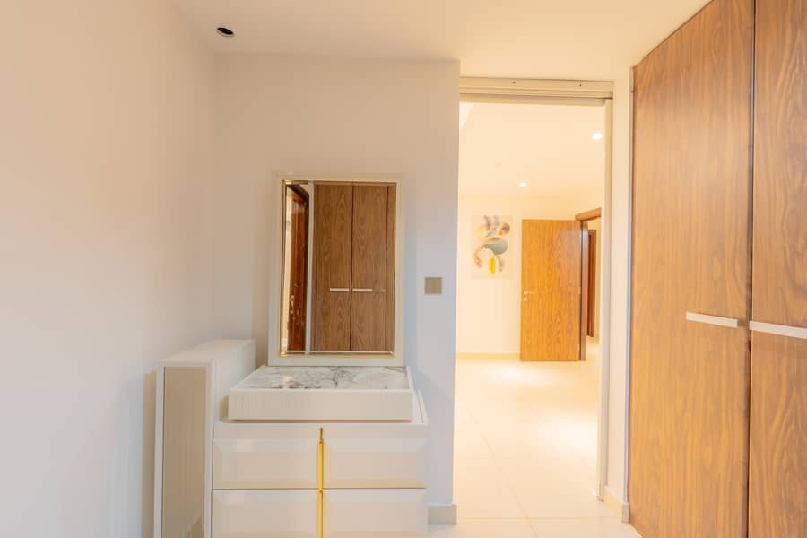 27 MLC01811-HDR. jpg