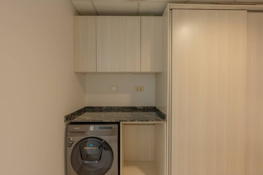 32 MLC01866-HDR. jpg