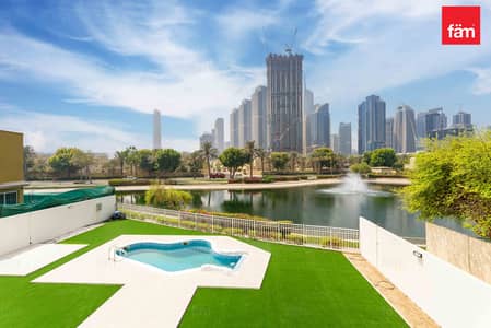 5 Bedroom Villa for Rent in The Meadows, Dubai - Vacant I 5BR I Lake View I New Kitchen