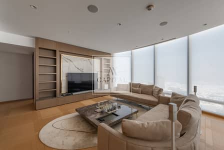 2 Bedroom Flat for Rent in Downtown Dubai, Dubai - Sea View | 80 plus Floor | Maid Room | 2203 sq ft