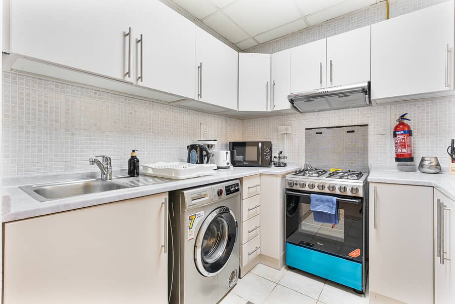 9 Full Kitchen (4). jpeg