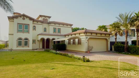 5 Bedroom Villa for Rent in Jumeirah Islands, Dubai - Large Plot | Spacious Family Home | Skyline Views
