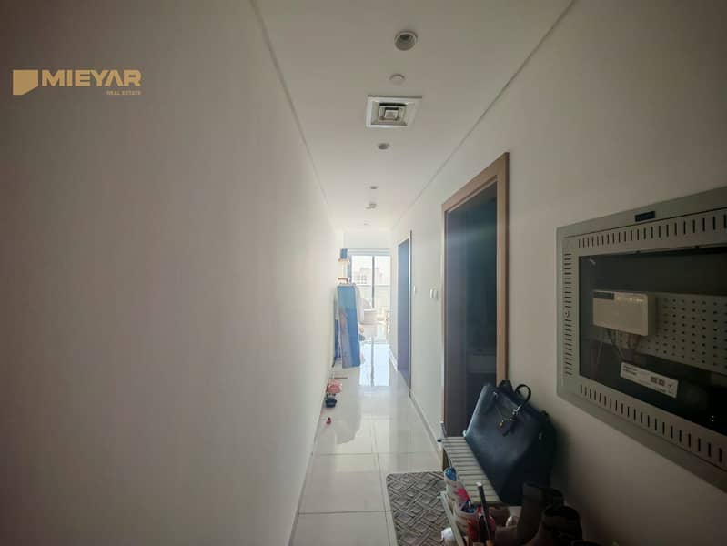 23 d3d58374-39dd-40e1-af40-bacba6d15b31. jpg