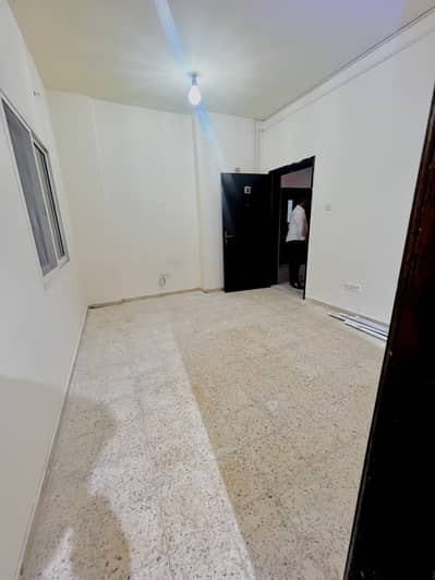 Studio for Rent in Bu Tina, Sharjah - IMG_9891. jpeg