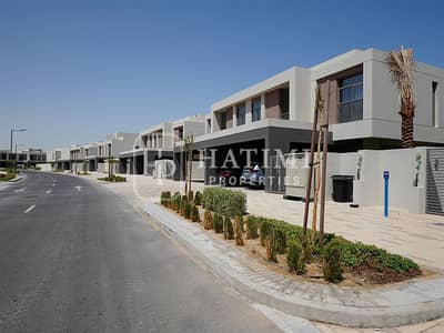 4 Bedroom Villa for Rent in Dubai South, Dubai - 4a596e13-bcae-4ff4-947d-41cf28c90f05. jpg