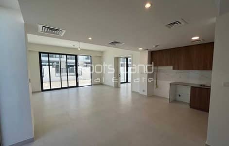 4 Bedroom Townhouse for Rent in Town Square, Dubai - Corner | Large Layout | Brand New | Back to Back