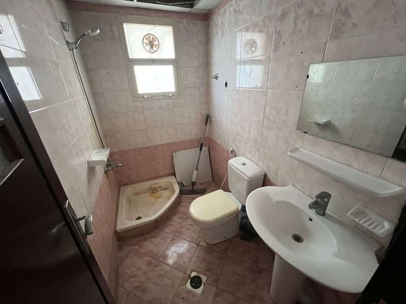 10 IMG-20250925-WA0009. jpg