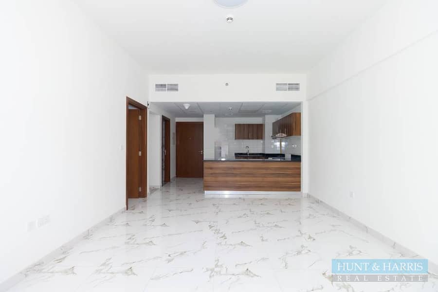 1 bedroom for Sale In Hamra Village - High Floor - Exclusive