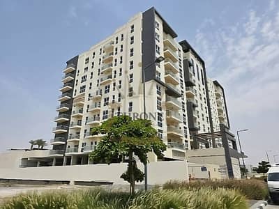 1 Bedroom Flat for Sale in Dubai South, Dubai - VACANT | POOL VIEW | HIGH QUALITY FURNISHING