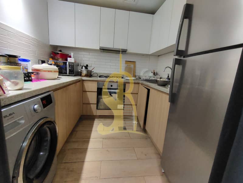 10 KITCHEN. jpg