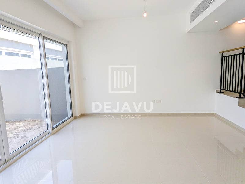 Middle Unit | Huge Plot | Investment Deal