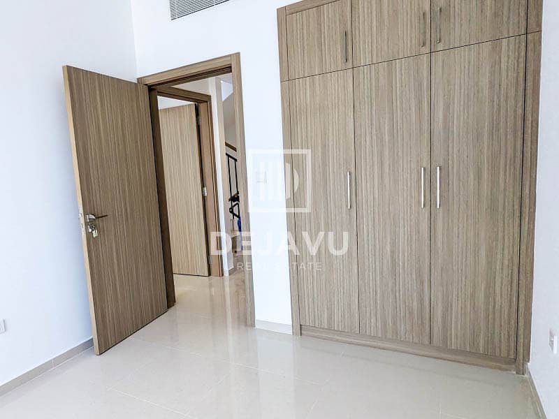 Middle Unit | Huge Plot | Investment Deal - Image 10