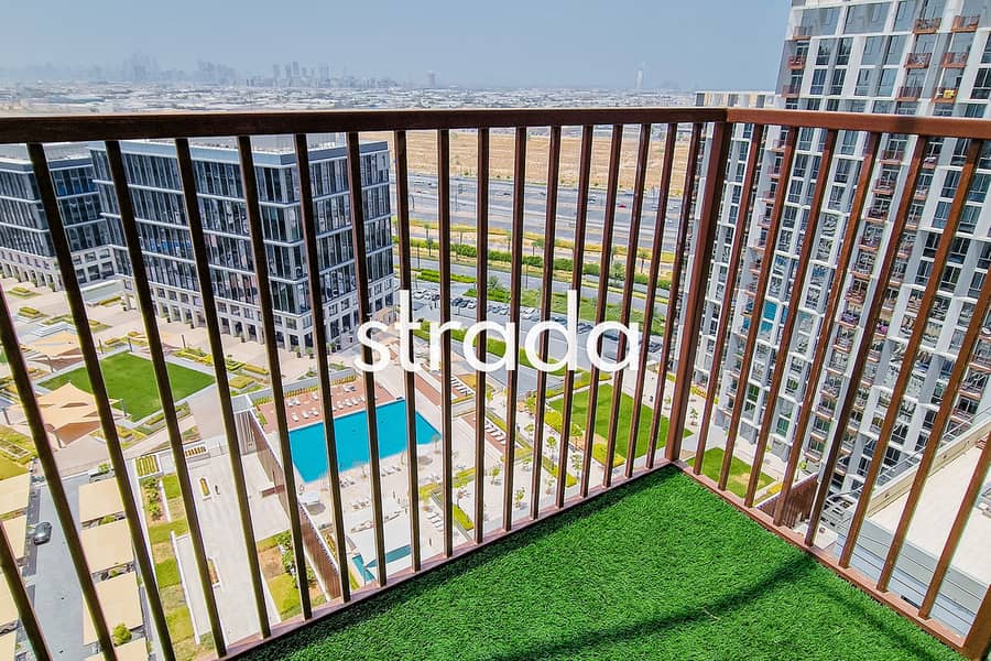 Top Floor | Pool View | Vacant Now