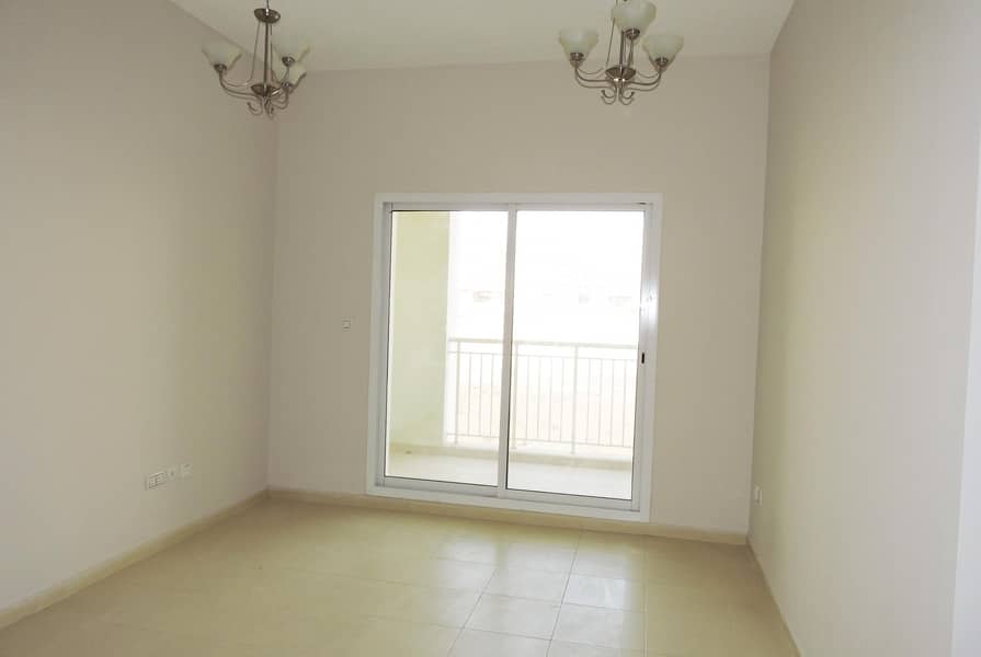 Good Price | 1BR Apt in Queue Point | with Balcony