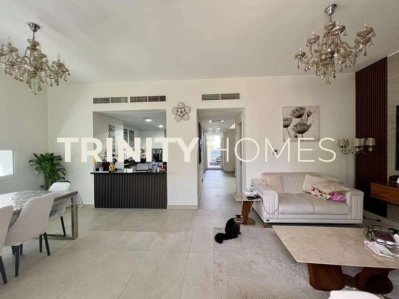 Semi Upgraded| Vacant on Transfer| Well Maintained