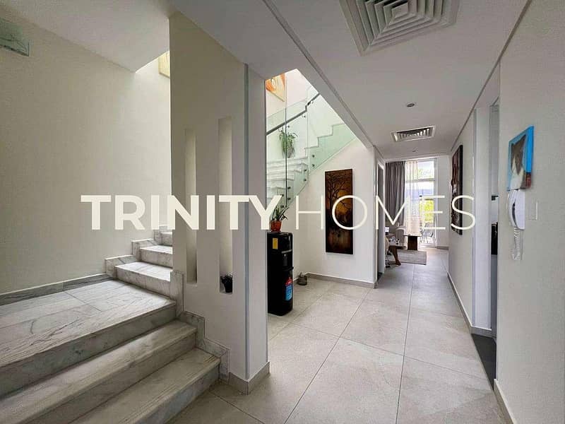 Semi Upgraded| Vacant on Transfer| Well Maintained - Image 6