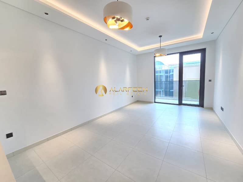 Bright & Spacious I Mall View | Call Now - Image 4