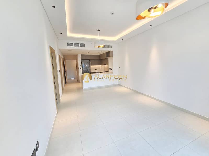 Bright & Spacious I Mall View | Call Now - Image 10