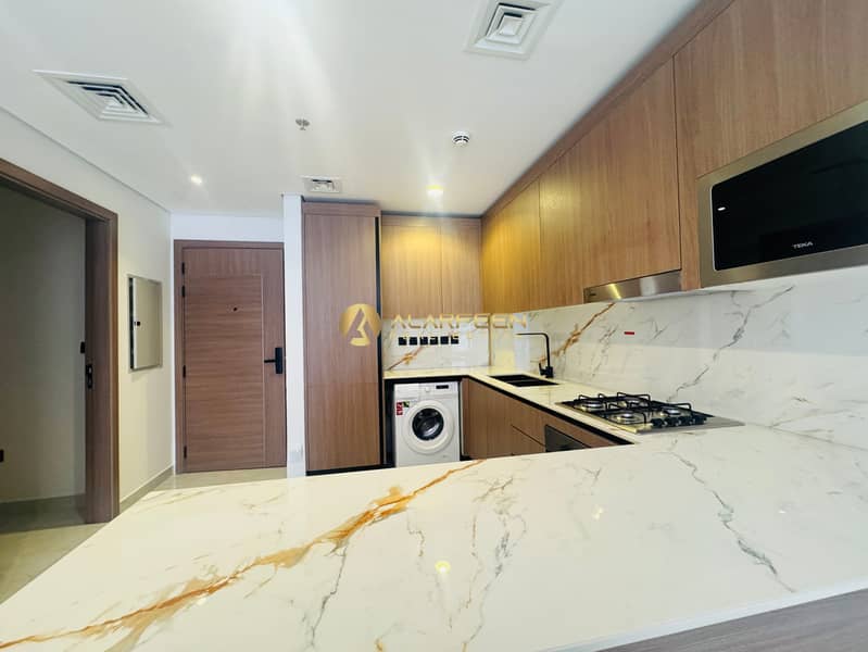 1BHK Plus Maid | Prime Location | Specious - Image 2