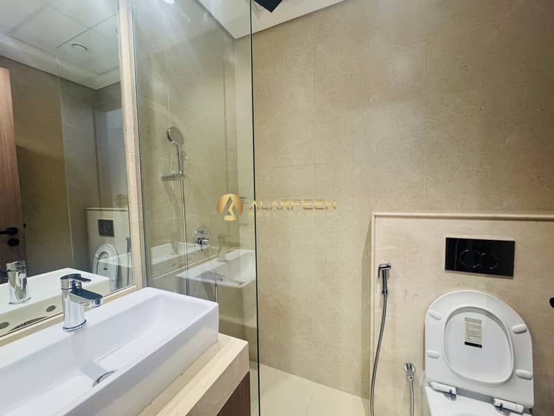 1BHK Plus Maid | Prime Location | Specious - Image 4