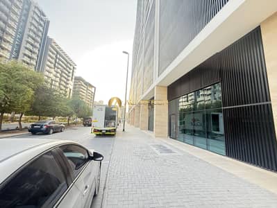 محل تجاري  للايجار في قرية جميرا الدائرية، دبي - WhatsApp Image 2025-08-05 at 19.57. 34_7f60750c. jpg
