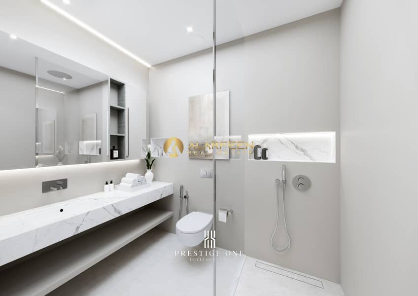 12 Bathroom. jpg